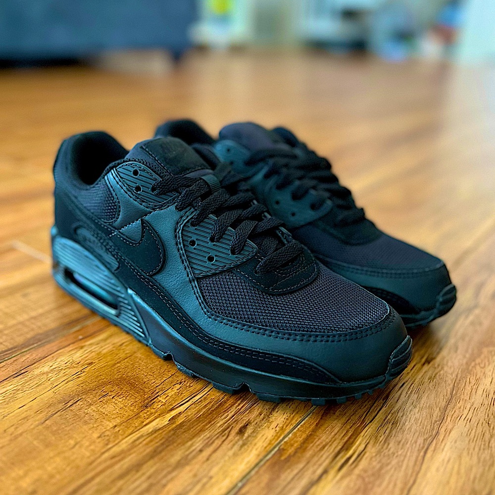 Nike Air Max 90 “Triple Black” Leather + Suede + Mesh - Picture 5 of 7